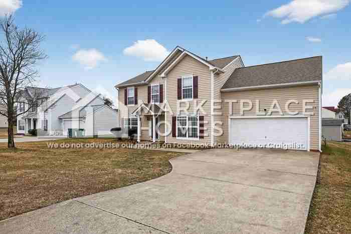 3905 Harvest Crest Dr - Photo 2 of 37