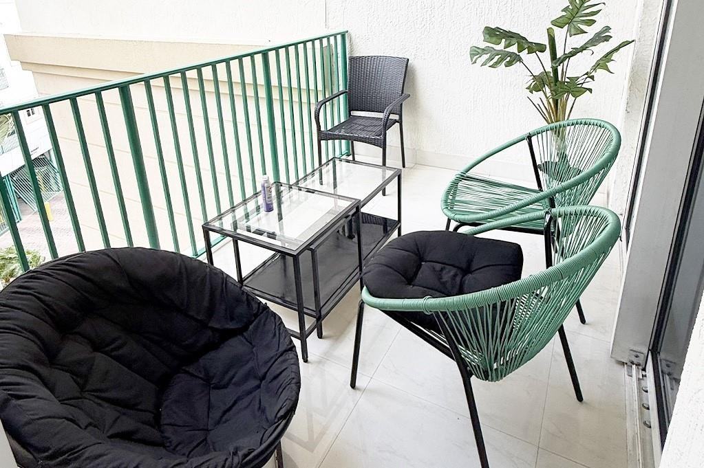 19900 E Country Club Dr #19900-418 - Photo 4 of 17