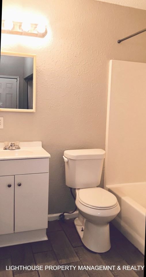 416 Willow Branch Ave - Photo 7 of 19