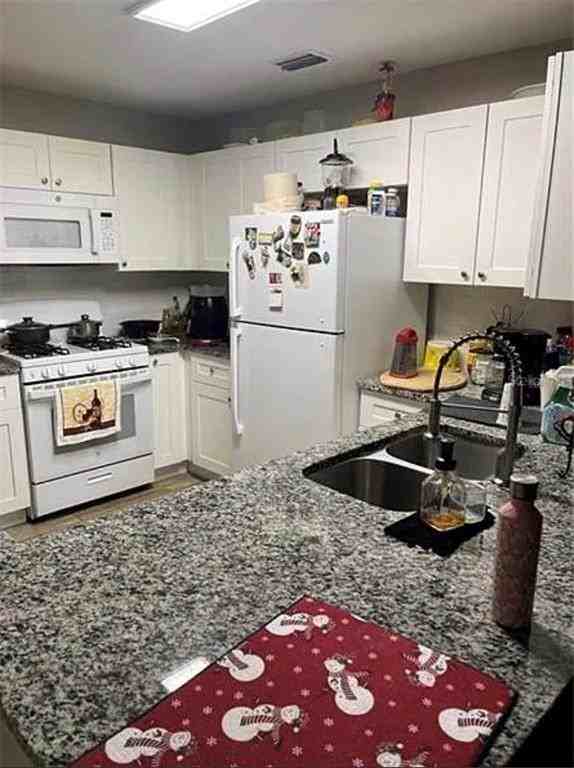 1012 Stucki Ter #1012 - Photo 3 of 5