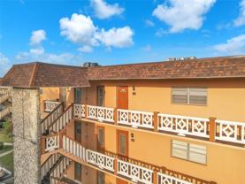 5041 W Oakland Park Blvd - Photo 1 of 1