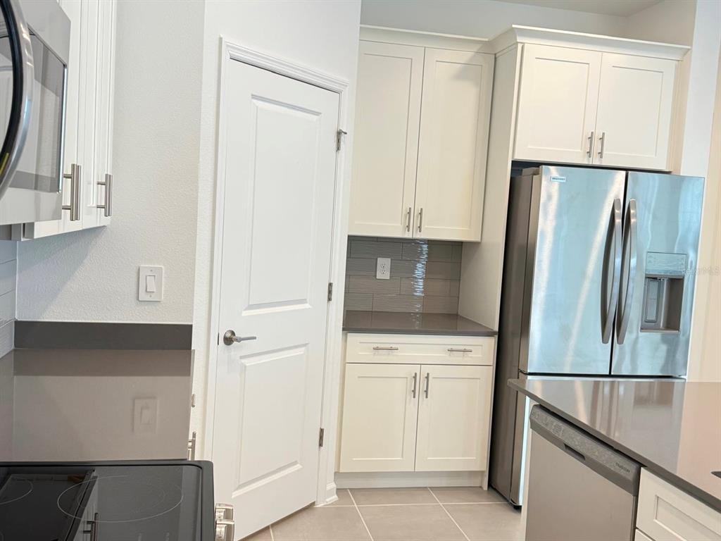 4269 Curacao Pl #4269 - Photo 7 of 22