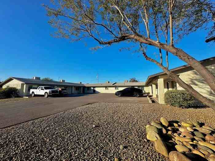 416 W 12th St #5 - Photo 3 of 21