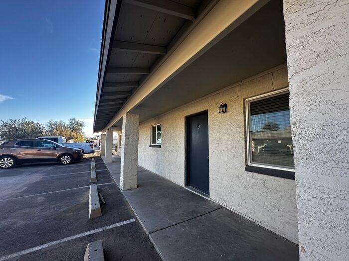 416 W 12th St #5 - Photo 4 of 21