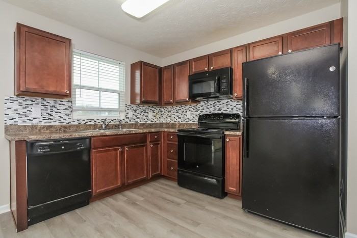 5868 Anne Marie Dr - Photo 5 of 12