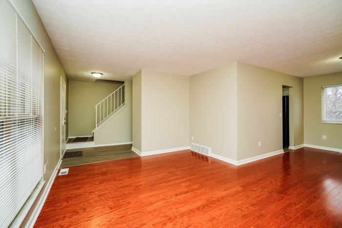 3222 Fontaine Rd - Photo 2 of 10