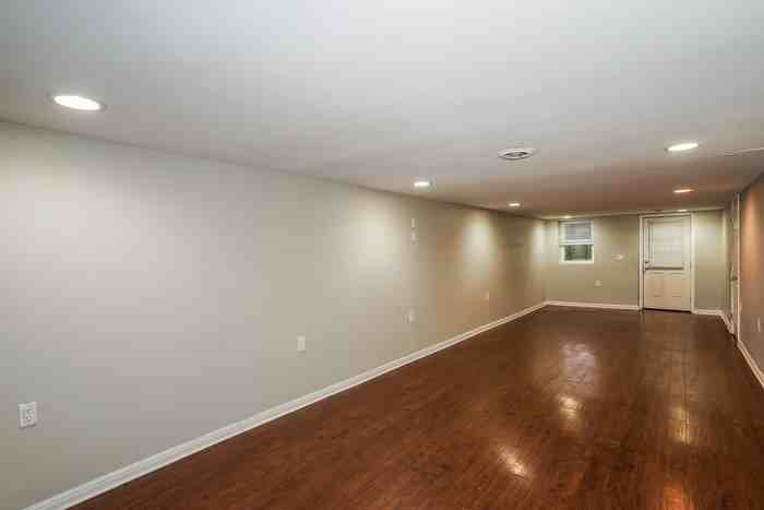 112 Bluegrass Rd - Photo 6 of 12