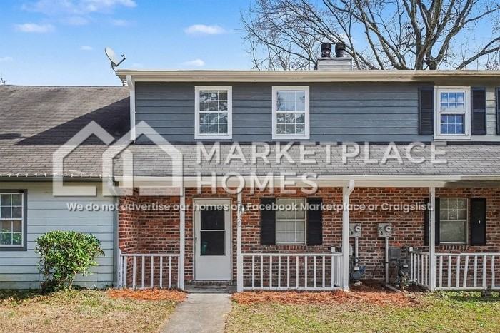 5130 Lakeview Ct - Photo 3 of 24