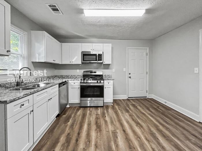 3741 Loren Dr - Photo 3 of 22