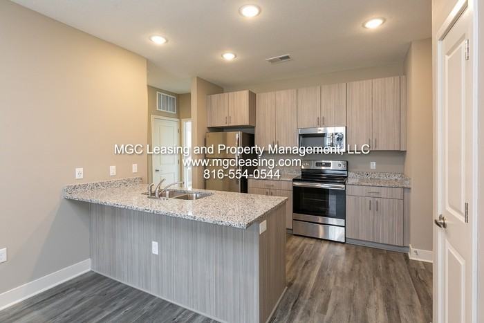 5611 Ne 80th Ter #2B - Photo 7 of 22