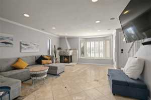 featured image of 201 Adams Ave #201