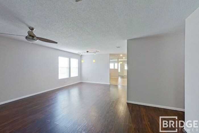 707 Gunters Mountain Ln - Photo 3 of 15
