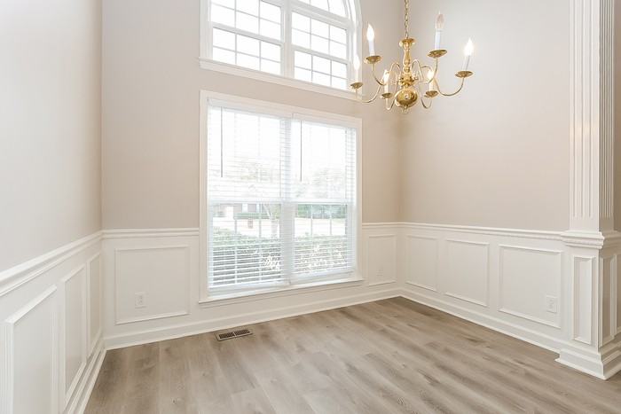 2219 Spartan Ct - Photo 7 of 17