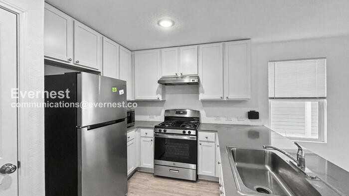 20403 Onyx Ring - Photo 2 of 16