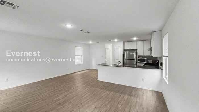 20403 Onyx Ring - Photo 4 of 16