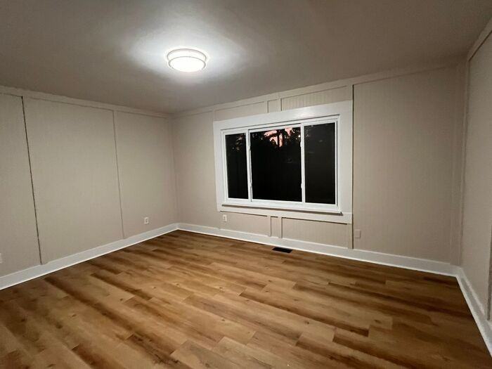 2135 Turnpike Rd - Photo 6 of 13