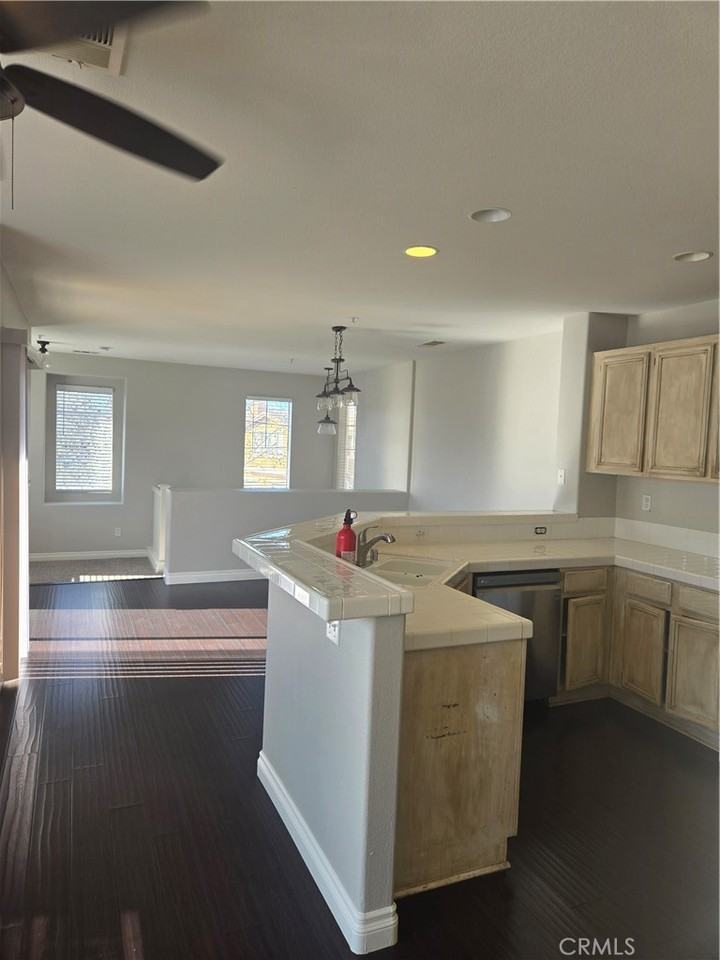 39908 Millbrook Way #39908C - Photo 3 of 11