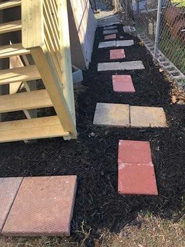 2638 Summitt Ave - Photo 6 of 35