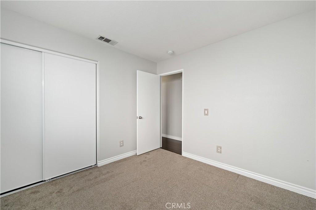 26678 Silver Oaks Dr #26678 - Photo 7 of 11