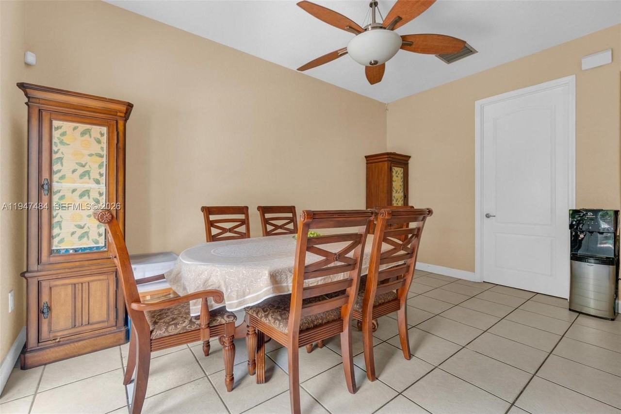 8612 Buckskin Mnr #8612-58 - Photo 3 of 48