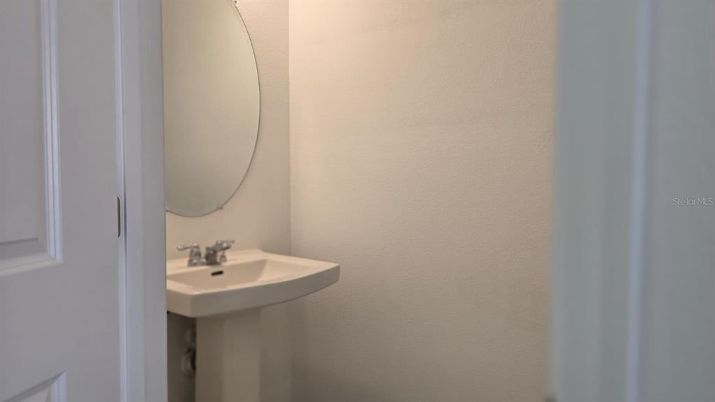 2220 Portrait St #2220 - Photo 6 of 11