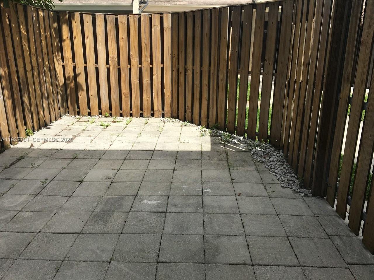 2454 Nw 52nd Ave #2454-2454 - Photo 6 of 20