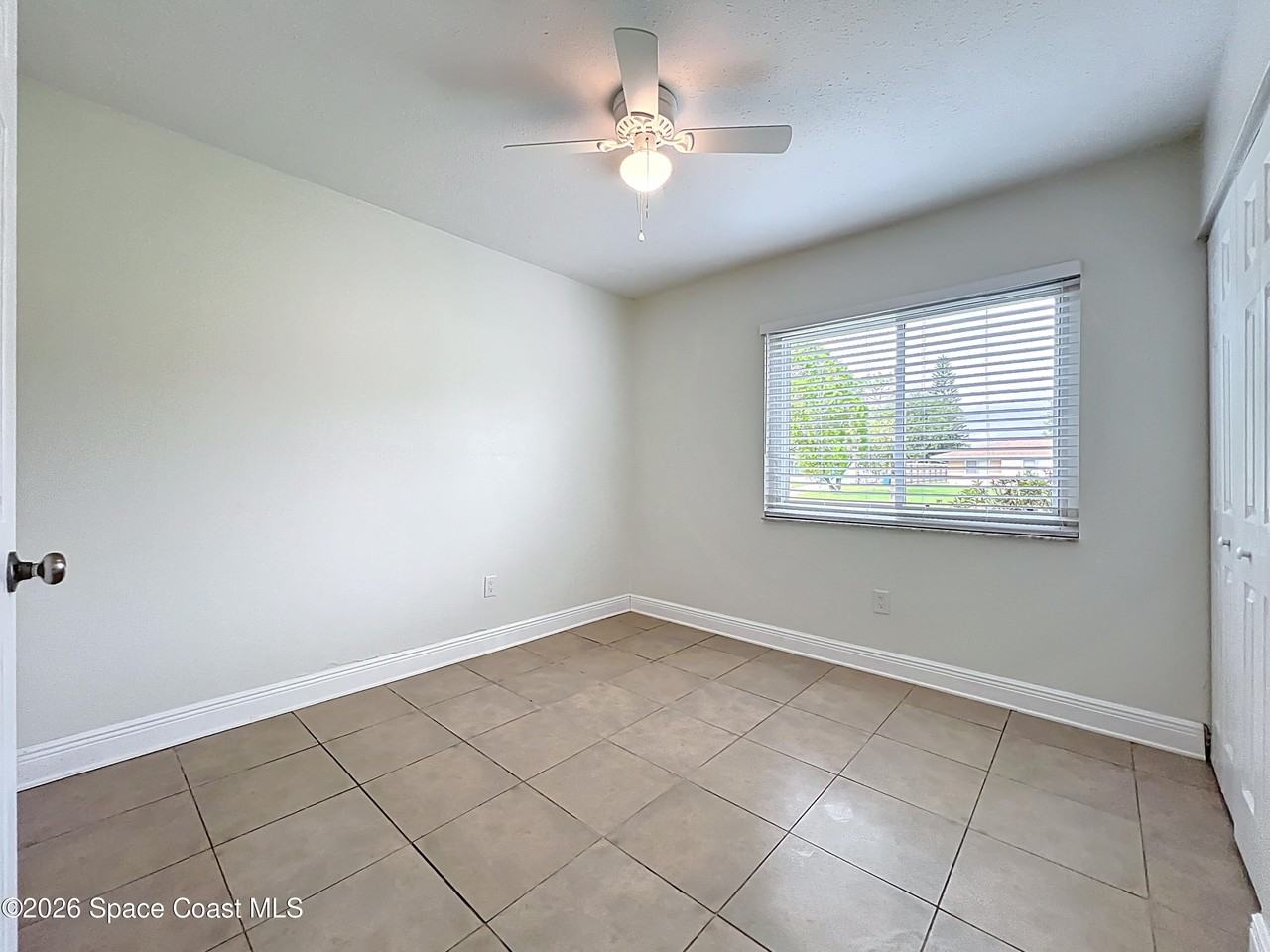 1399 Mariposa Dr Ne #1399 - Photo 3 of 33