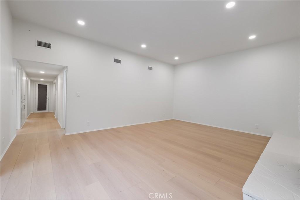 71 Seton Rd #71 - Photo 2 of 22