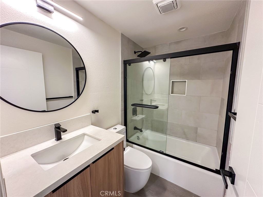 1644 5th Ave - Photo 2 of 10