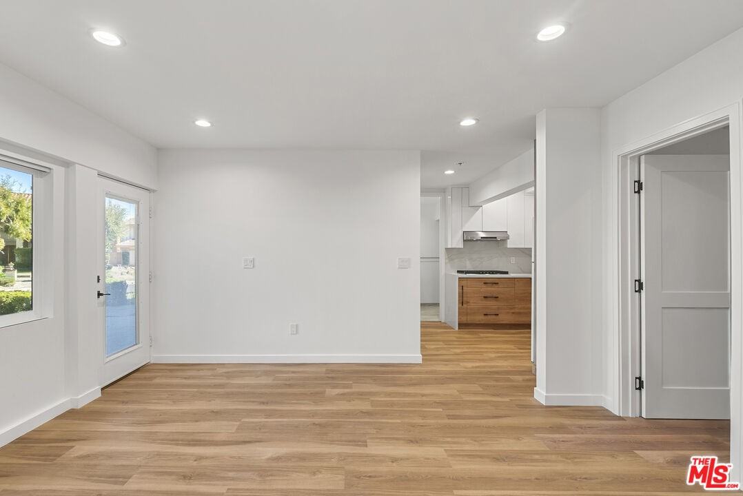 11945 Sonoma Way #11945 - Photo 2 of 17