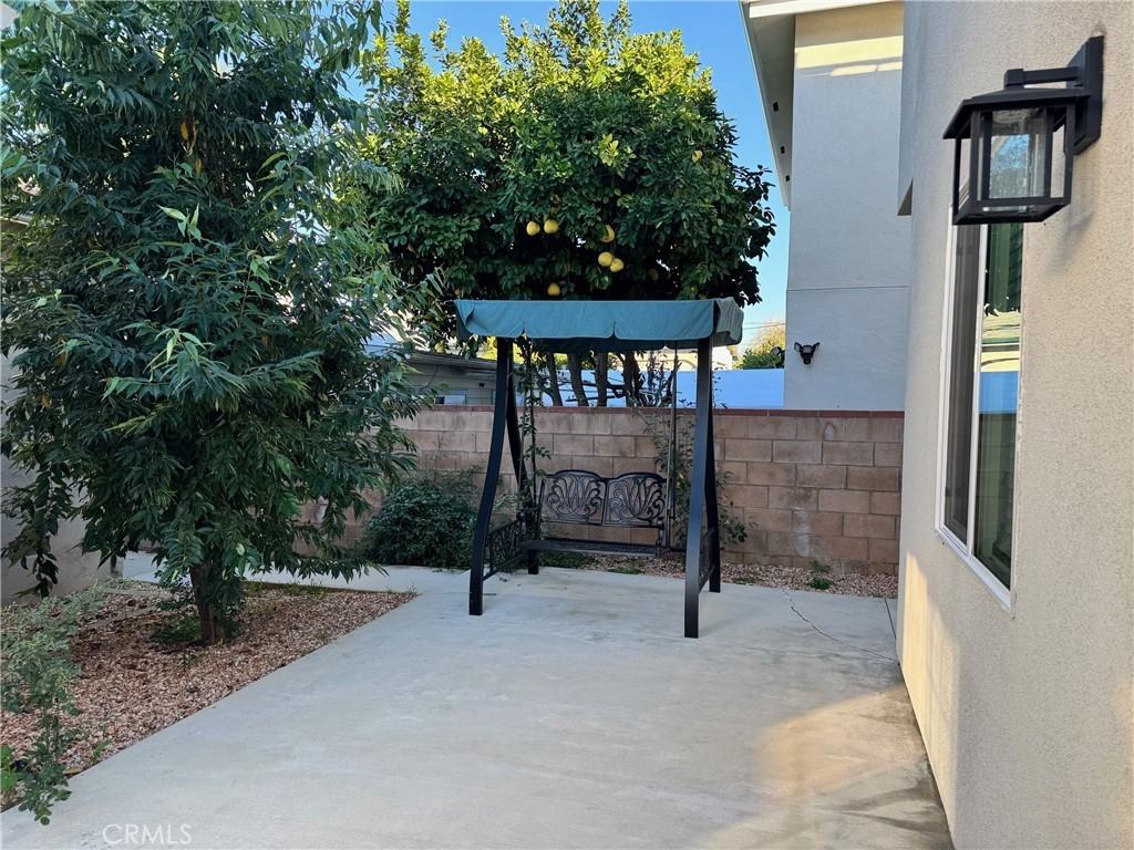 106 E Linda Vista Ave #106 - Photo 6 of 12