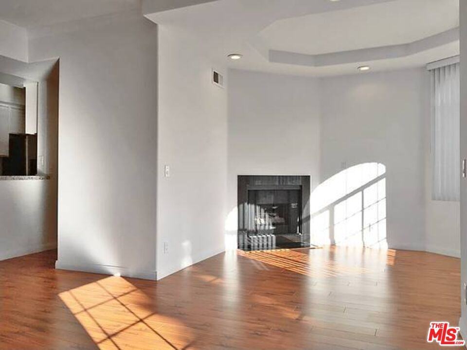 14430 Benefit St #14430-201 - Photo 4 of 15