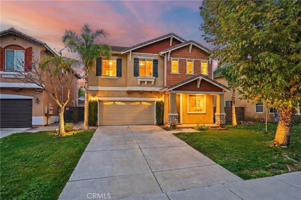 38405 Sevilla Ave #38405 - Photo 3 of 28