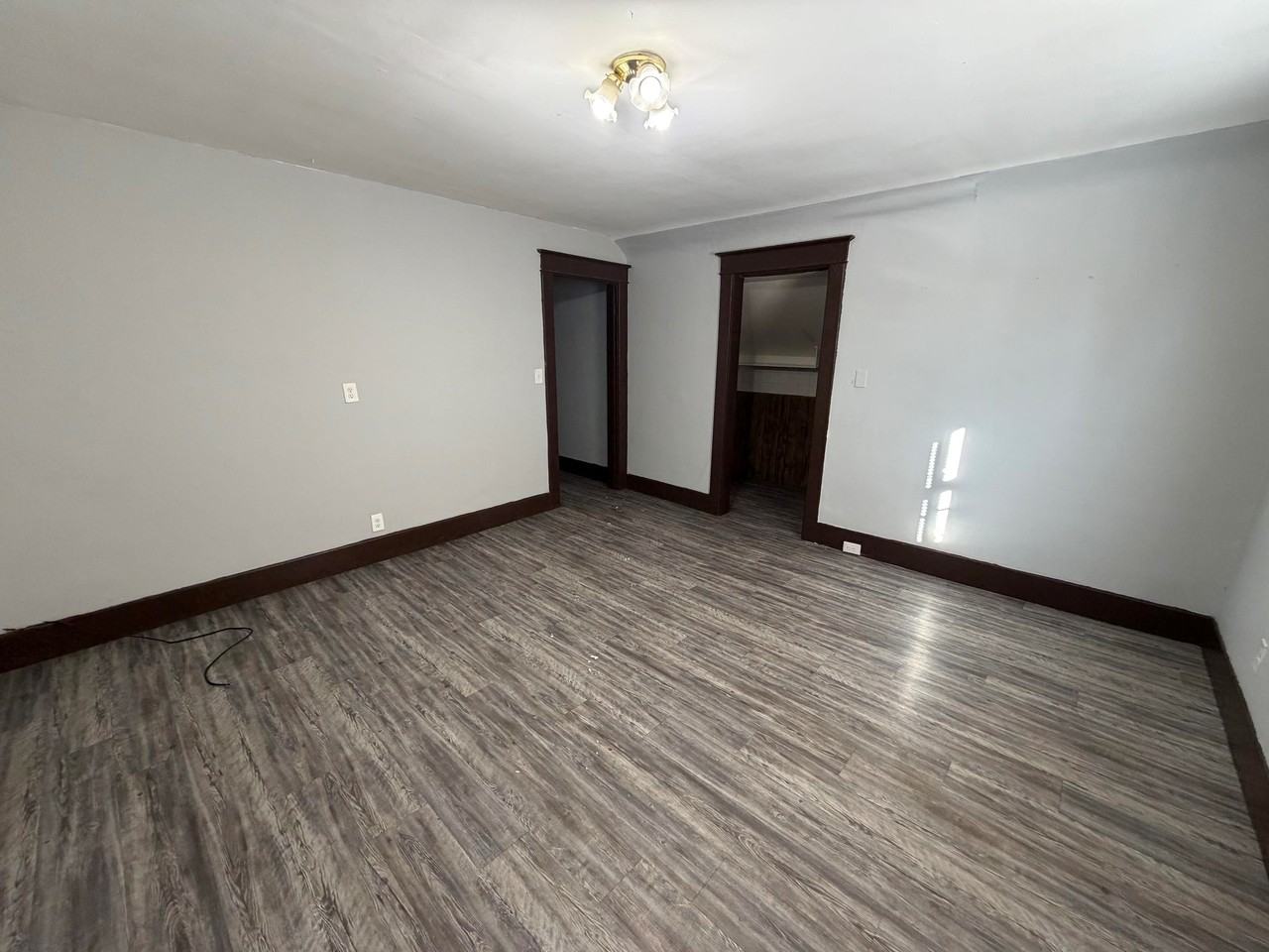 42 Cronkhite Ave - Photo 7 of 13