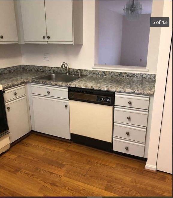 6946 Rockfield Rd - Photo 5 of 45