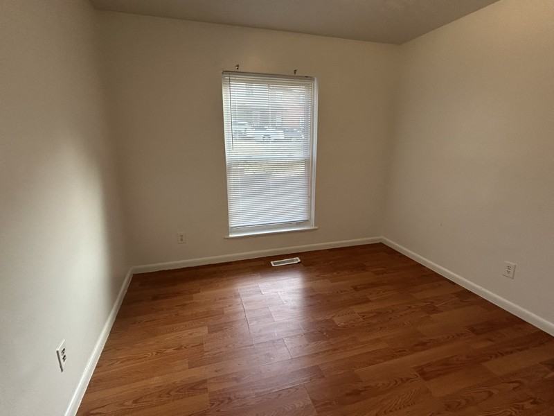 218 Morning Dr #2 - Photo 7 of 9