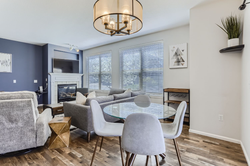 1674 Ames Ct #25 - Photo 2 of 9