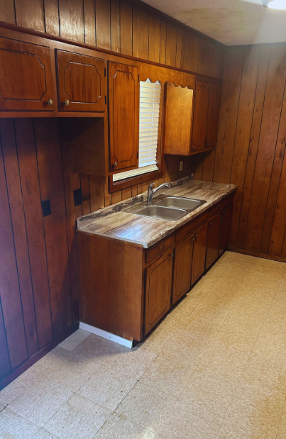 17 Woodbury Dr - Photo 3 of 4