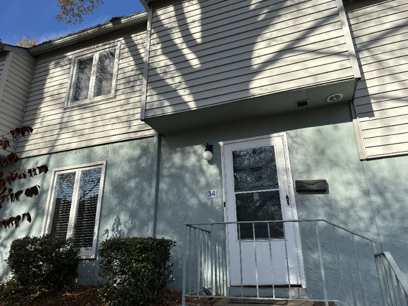 1921 Mereview Ct #34 - Photo 2 of 34