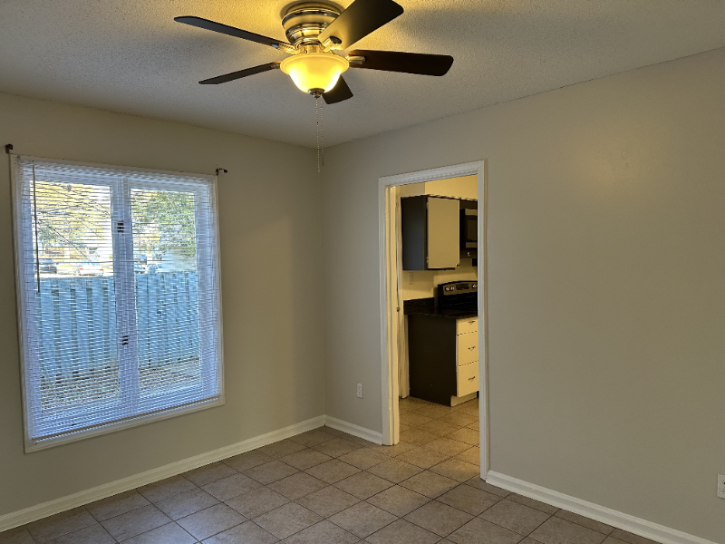 1921 Mereview Ct #34 - Photo 6 of 34