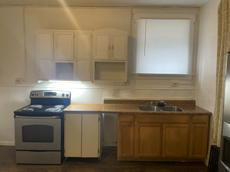 326 Main St #8 - Photo 2 of 11