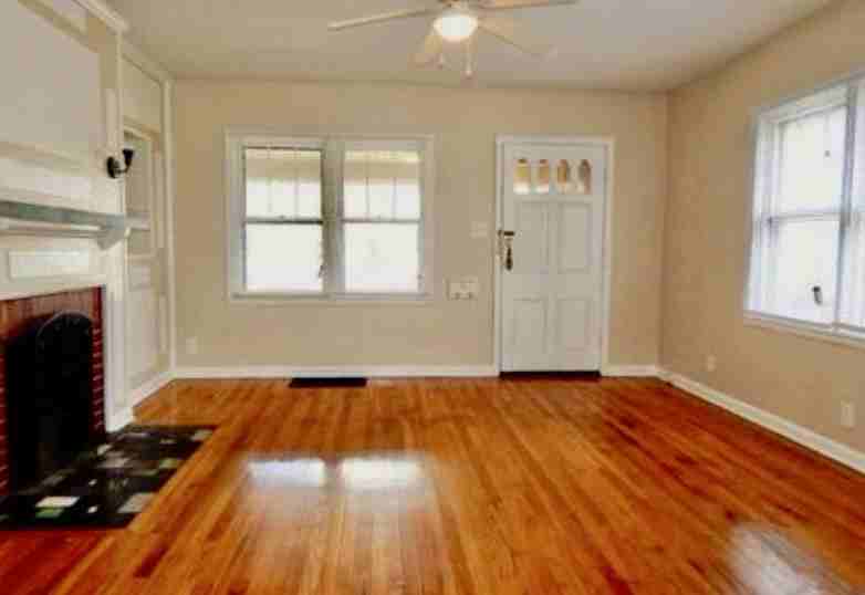 79 N Layman Ave - Photo 3 of 15