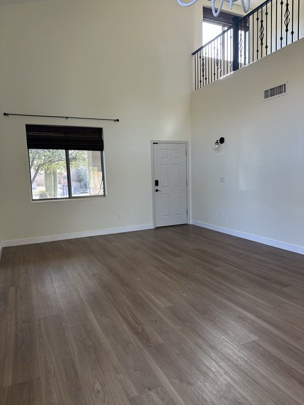 11770 W Hackney Dr - Photo 3 of 23