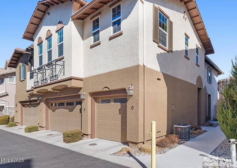 1920 Wind Ranch Rd #11 - Photo 5 of 18