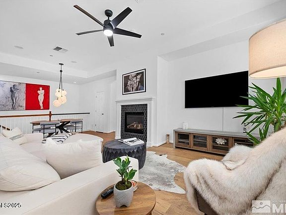 1920 Wind Ranch Rd #11 - Photo 6 of 18