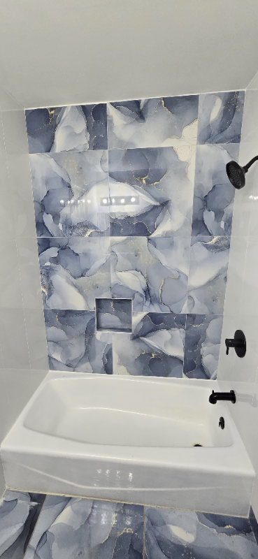 333 Kennedy Dr - Photo 3 of 13