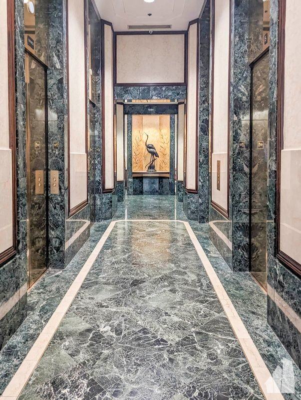 195 N Harbor Dr - Photo 2 of 25