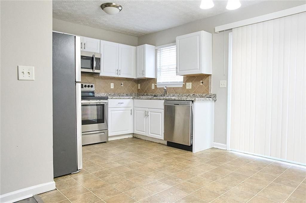 130 Springbottom Dr - Photo 7 of 23