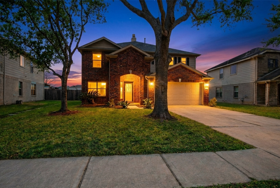 3318 Fountain Hills Dr - Photo 2 of 5