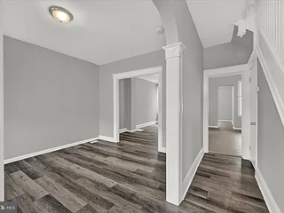 536 Winston Ave - Photo 3 of 23